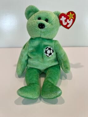 Ty Beanie Baby 1999 Kicks the Soccer Bear P.E Pellets Retired JL